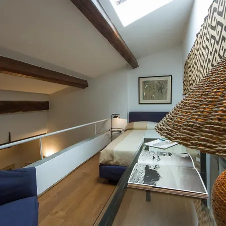 - Santo Spirito Charme Apartment